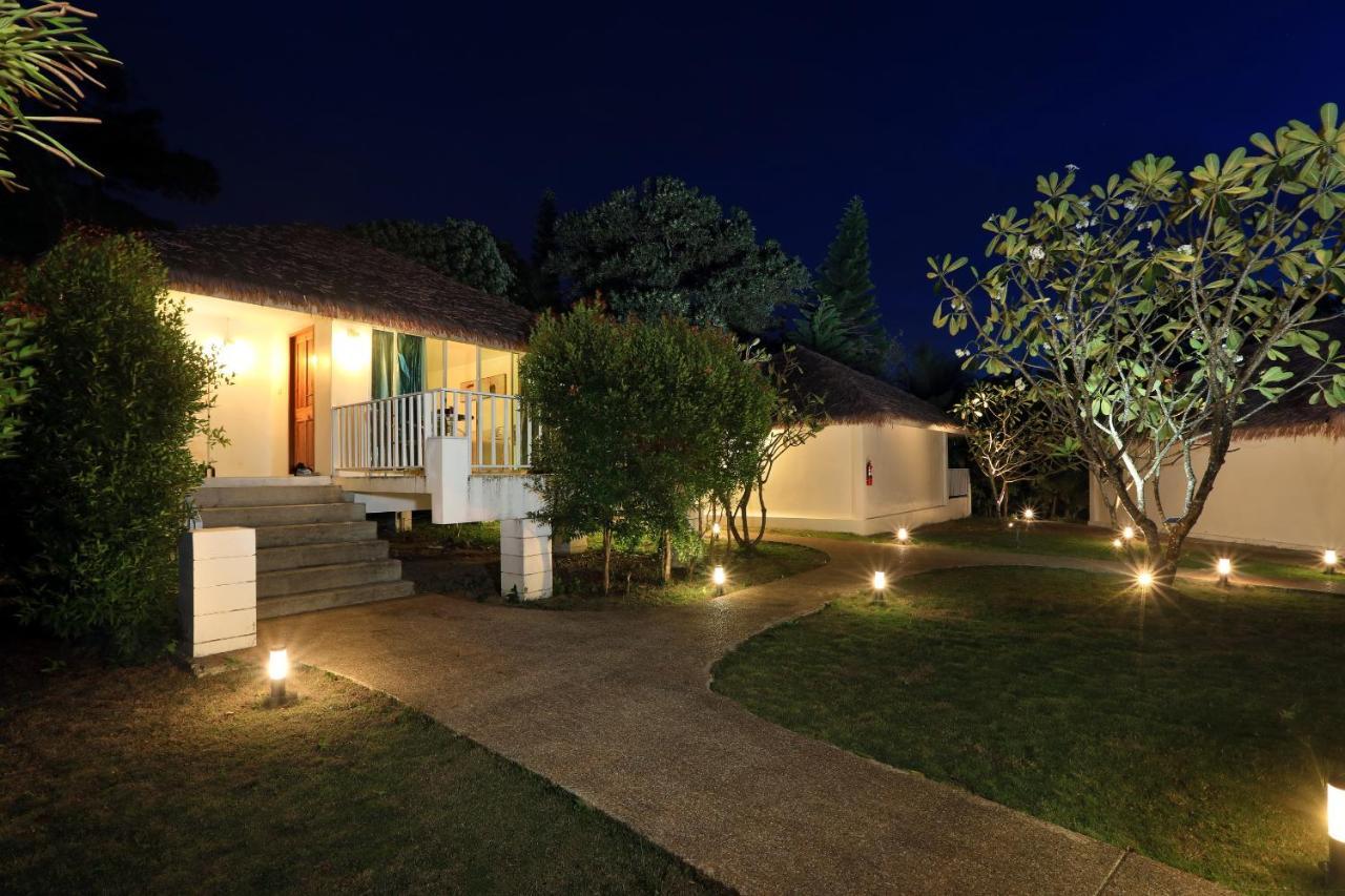 Daydream Villa Resort Пхукет Экстерьер фото